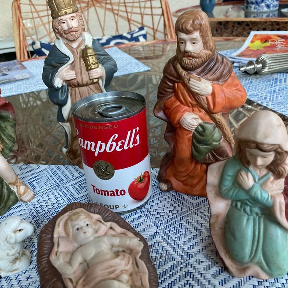 Nativity Set CHRISTMAS  9 Piece Large Figurines  Vintage  Handpainted - Picture 2 of 7